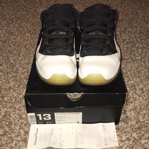 Air Jordan 11 Retro Low